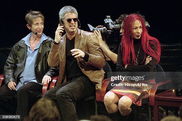 Dennis Rouse Laura Rouse Photos and Premium High Res Pictures - Getty Images