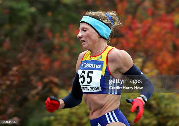 Constantina Tomescu of Romania runs in the women's event during the 14th IAAF World Half Marathon Championships at Hawrelak Park on October 1, 2005...