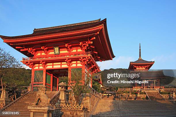 kiyomizu temple, kyoto - kiyomizu temple stock pictures, royalty-free photos & images