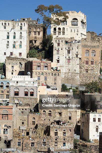 old houses in jibla - ibrahim babangida stock pictures, royalty-free photos & images