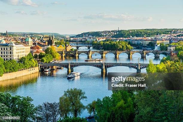 bridges of prague - vltava river stockfoto's en -beelden