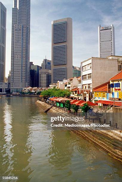 high angle view of the clarke quay, singapore river, singapore - singapore river stock-fotos und bilder