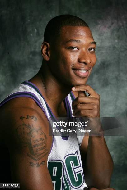Bobby Simmonds 1,839 Bobby Simmons Basketball Stock Photos, High-Res Pictures, and ...