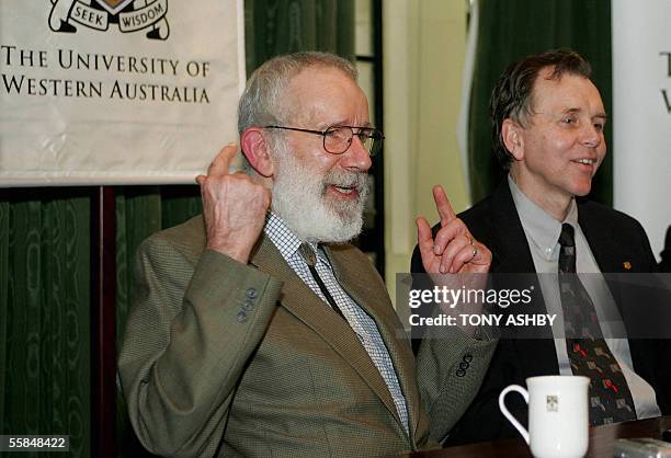Robin Rye Warren 20 Dr Robin Warren Stock Photos, High-Res Pictures, and Images - Getty ...