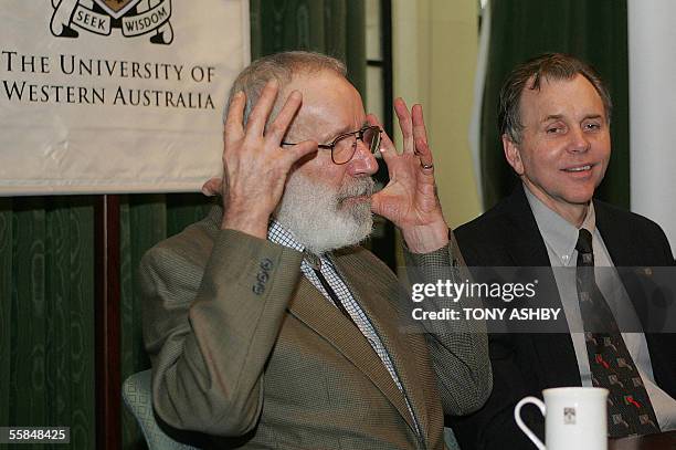 Robin Rye Warren 20 Dr Robin Warren Stock Photos, High-Res Pictures, and Images - Getty ...