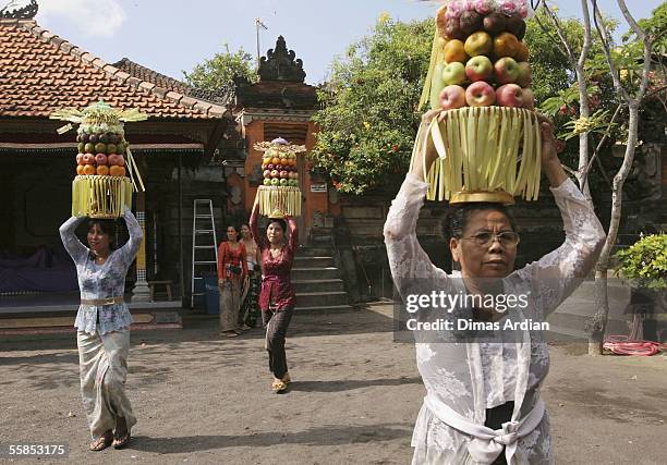 Balinese Ritual Object Badness Photos and Premium High Res Pictures - Getty Images