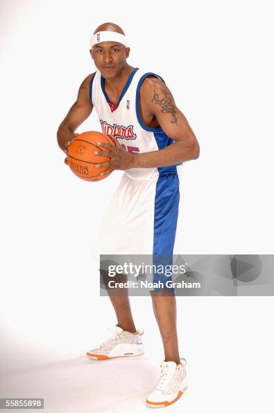 Dingleton James James Singleton of the Los Angeles Clippers poses for a portrait ...