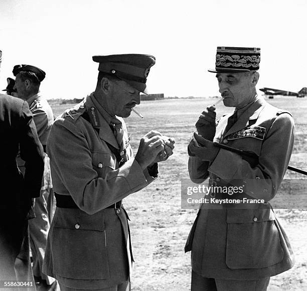 Le Général Harold Alexander et le Général Catroux en Afrique française du Nord, circa 1940.