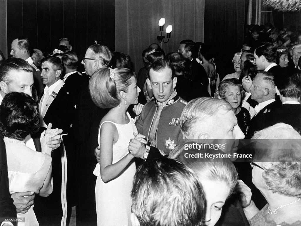 La Princesse Paola Et Le Duc De Kent Ouvrent Le Bal