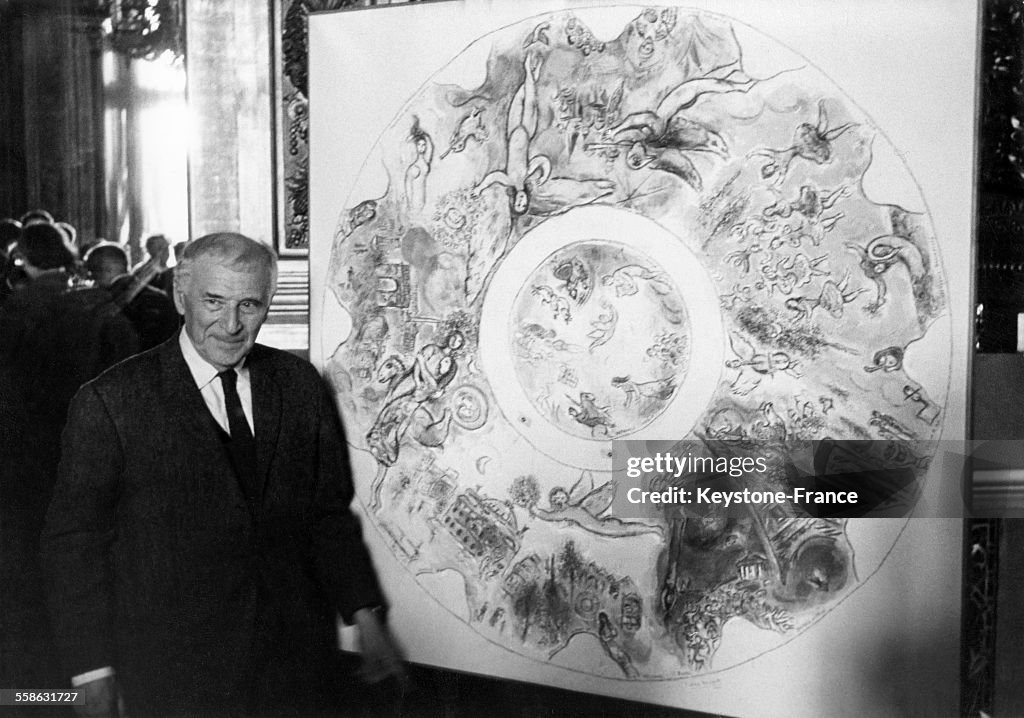 Marc Chagall Et La Maquette Du Plafond De L'Opéra Garnier
