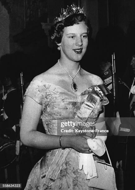 La Princesse Margrethe photographiee a son arrive au Palais de Christianborg ou un banquet a ete offert en l honneur de son 18eme anniversaire, le 19...