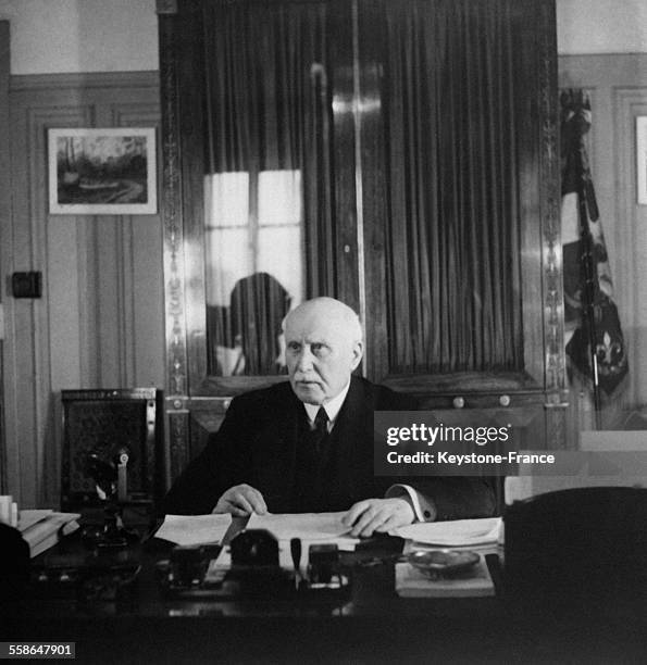 Peta In Philippe Pétain Photos et images de collection - Getty Images