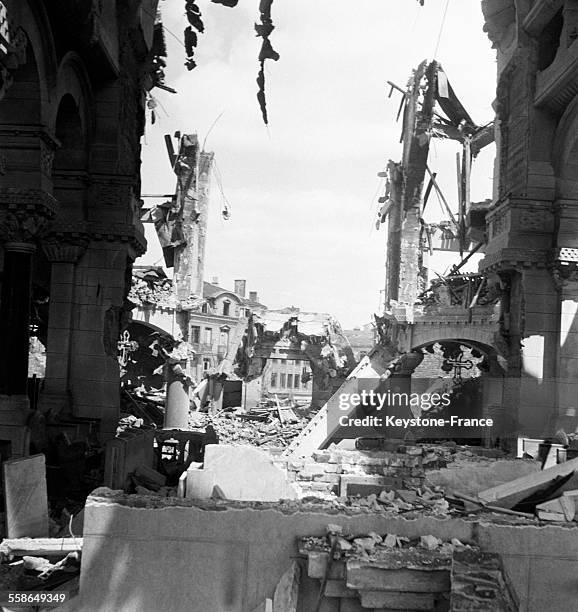 Vue après les bombardements à Saint-Etienne, France circa 1940.