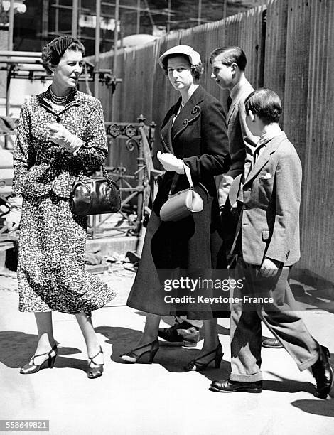 La Duchesse Marina de Kent et ses enfants la Princesse Alexandra, le Prince Michael et le Duc de Kent quittent Westminster Abbey après avoir assisté...