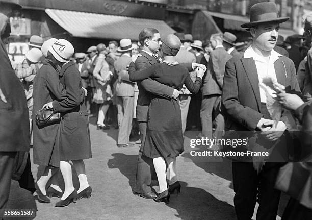 Bal à Paris, France le 14 juillet 1930.