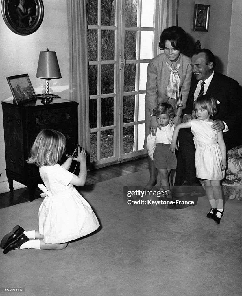 L'Archiduchesse Elizabeth D'Autriche S'Entraîne A Photographier