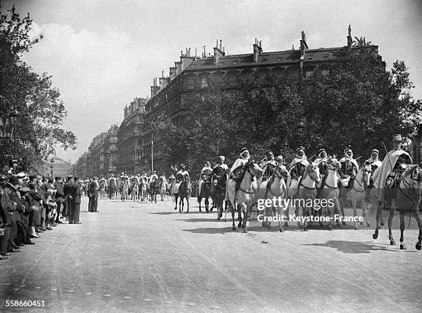Cérémonie du 14 juillet à Paris, France en 1931.