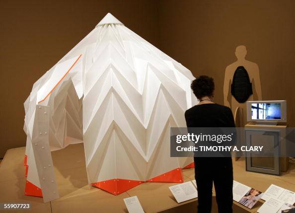 The Ha-Ori Shelter by Jorg Student and t The Ha-Ori Shelter by Jorg Student and t