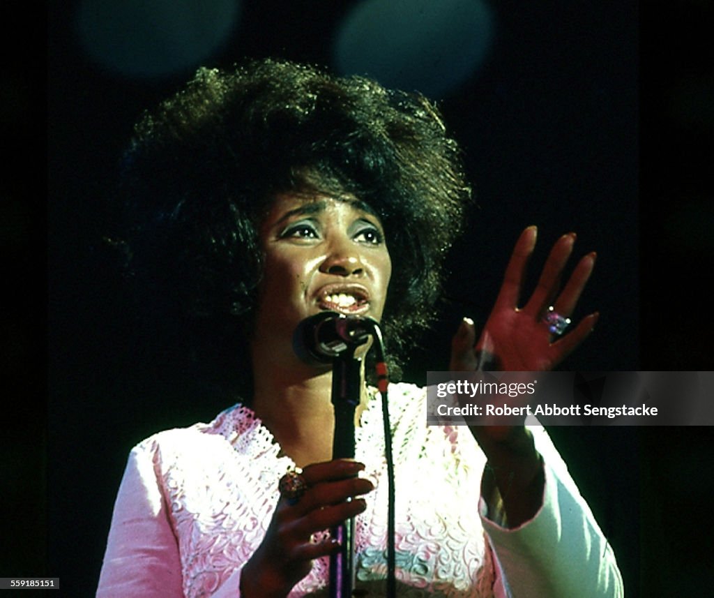 Nancy Wilson Performs At Push Expo