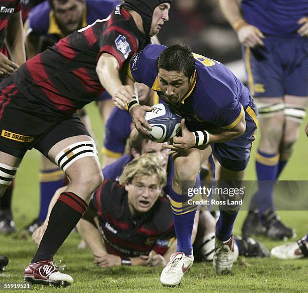 Chris Smylie of Otago in action during the NPC Rugby Semi Final between Otago and Canterbury at Jade Stadium October 14, 2005 in Christchurch, New...