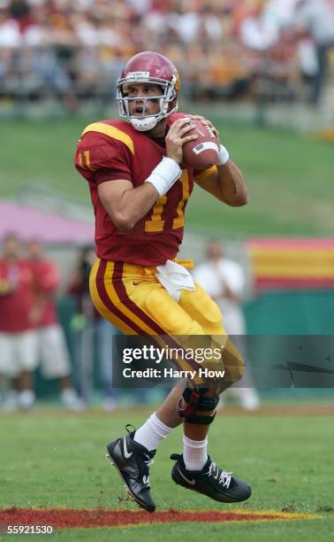 Matt Leinart of the USC Trojans looks to pass during the game with the Arizona Wildcats at the Los Angeles Colliseum on October 8, 2005 in Los...