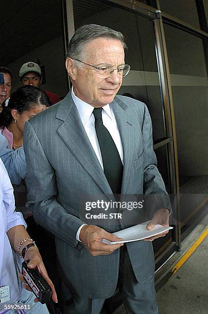 El ex secretario de la Organizacion de Estados Americanos , Miguel Angel Rodriguez, acude el 14 de octubre de 2005 a los Tribunales de Justicia en...