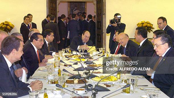 Presidents and vice-presidents attending the XV Ibero-American summit in Salamanca are seen at a working breakfast hosted by Spain's King Juan Carlos...