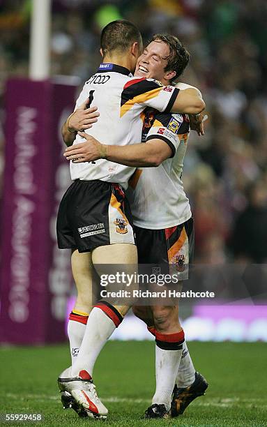 Ian Henderson and Robbie Paul celebrate as the final whistle blows during the Engage Super league Grand Final between Leeds Rhinos and Bradford Bulls...