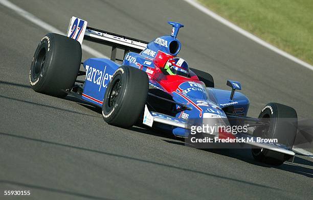 Race car driver Dario Franchitti qualifies for the pole position for Toyota Indy 400 at the California Speedway on October 15, 2005 in Fontana....