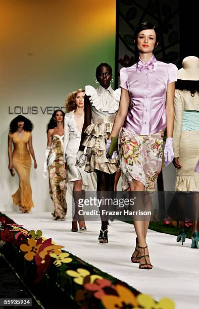 Models walk the runway at the Louis Verdad Spring 2006 show during Mercedes-Benz Fashion Week at Smashbox Studios October 16, 2005 in Culver City,...