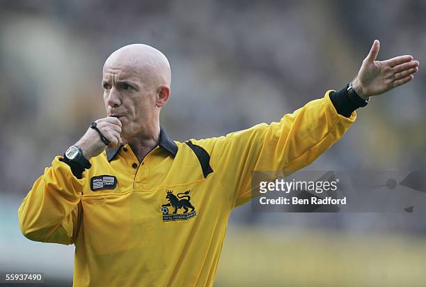 Referee Dermot Gallagher during the FA Barclays Premiership match between Tottenham Hotspur and Everton at White Hart Lane on October 15, 2005 in...