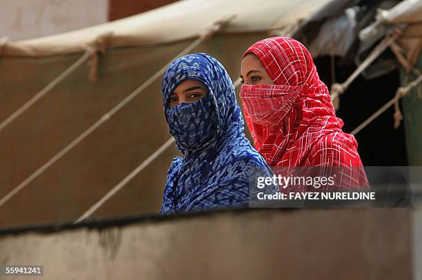 Saharian Saharian Desert Photos and Premium High Res Pictures - Getty Images