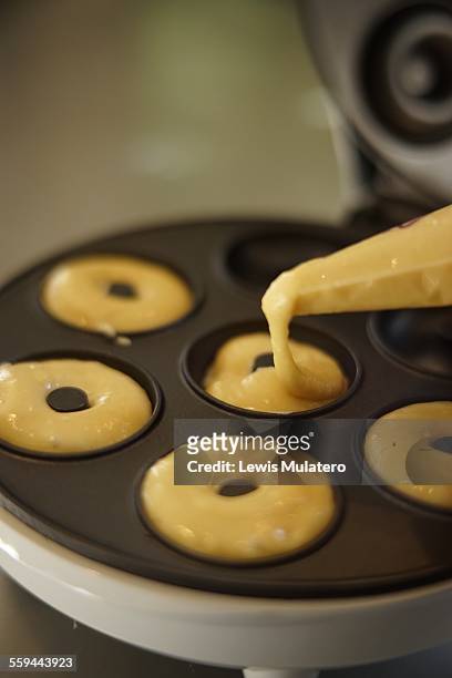 national donut day - ausbackteig stock-fotos und bilder