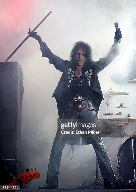 Singer Alice Cooper performs during a sold out show at the Joint inside the Hard Rock Hotel & Casino October 17, 2005 in Las Vegas, Nevada. The...