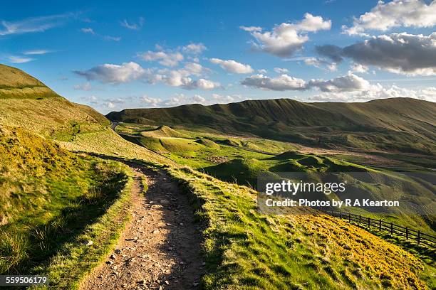 path to rushup edge, derbyshire - bumpy road stock pictures, royalty-free photos & images