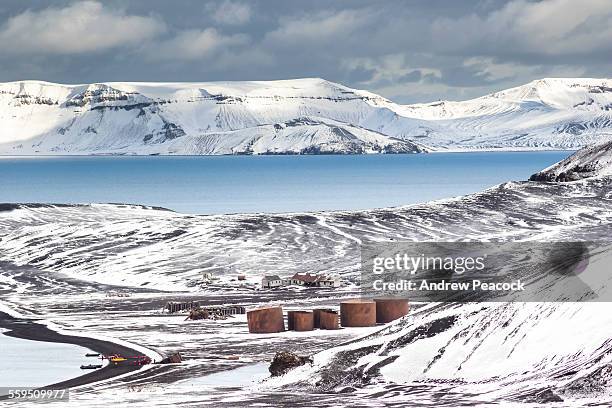 old whaling infrastructure, deception island - deception island stock pictures, royalty-free photos & images