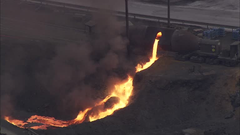 Slag Rope 400 Molten Slag Stock Videos, Footage, & 4K Video Clips - Getty Images