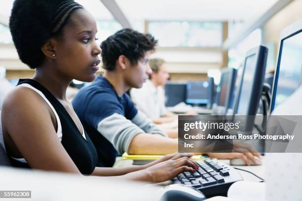Computer Lab Students Photos and Premium High Res Pictures - Getty Images