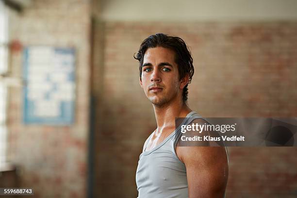 portrait of male gym at urban gym - man in tank top stock pictures, royalty-free photos & images