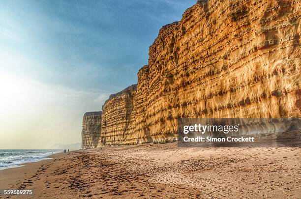 west bay cliffs - jurassic coast world heritage site 個照片及圖片檔