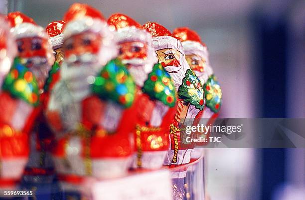 line of santa candies - schokonikolaus stock-fotos und bilder