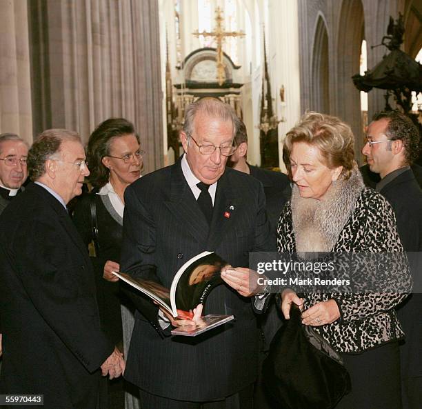 Portuguese President Jorge Sampaio and his wife Maria Jose Ritta vist the Cathedral with King Albert and Queen Paola of Belgium on October 20, 2005...