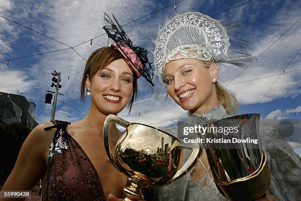 Victoria Samba Racing 295 Victoria Samba Stock Photos, High-Res Pictures, and Images - Getty ...