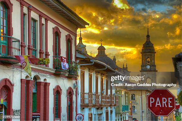 bogota - bogotá fotografías e imágenes de stock