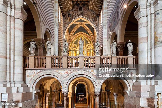 basilica di san zeno maggiore in verona, italy - basilika stock pictures, royalty-free photos & images
