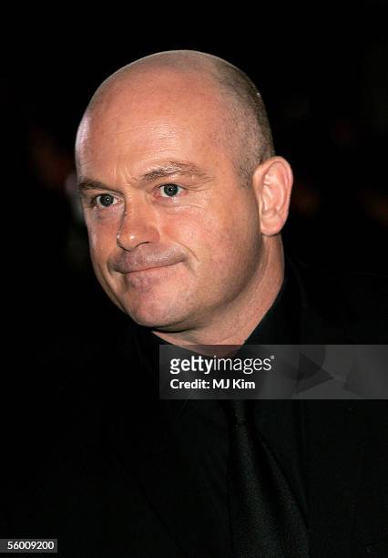 Actor Ross Kemp arrives at the National Television Awards 2005 at the Royal Albert Hall on October 25, 2005 in London, England.