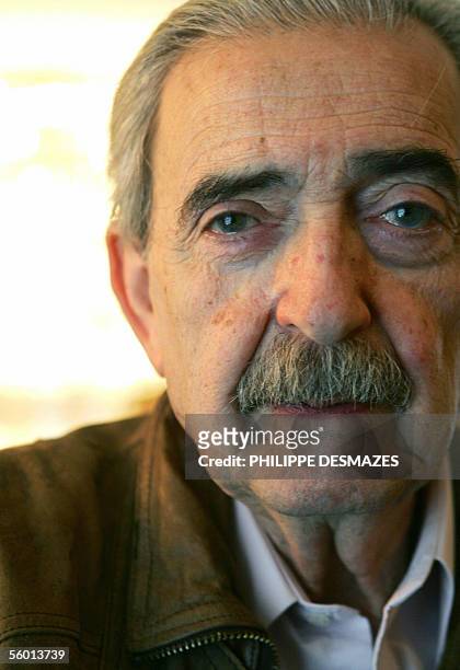 Juan Gelman: el fallo judicial incumple ley y es un desafio a Tabare Vazquez" Argentinian poet Juan Gelman is seen 26 October 2005 in Madrid. Juan...