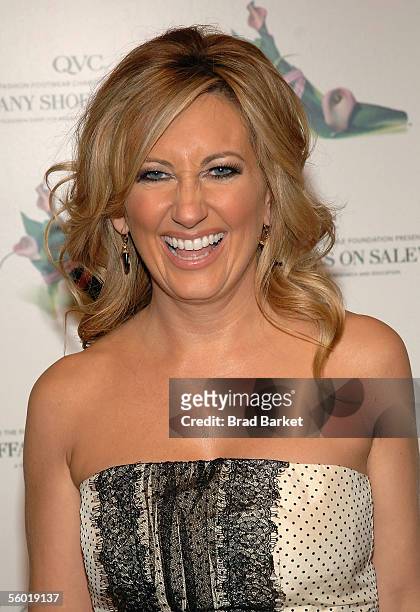 78 Lee Ann Womack Shoes Photos and Premium High Res Pictures - Getty Images