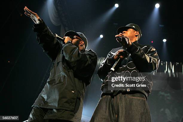 Freeway Studio Rapper 215 Rappers Freeway Stock Photos, High-Res Pictures, and Images - Getty ...