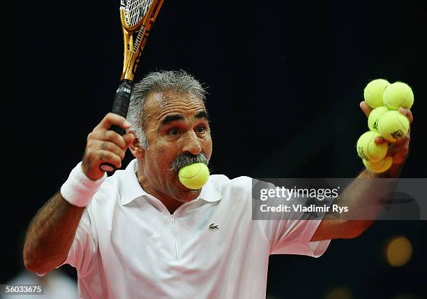 Mansour Bahrami reacts in the double final during the Deichmann Champions Trophy at the Grugahalle on October 30, 2005 in Essen, Germany.